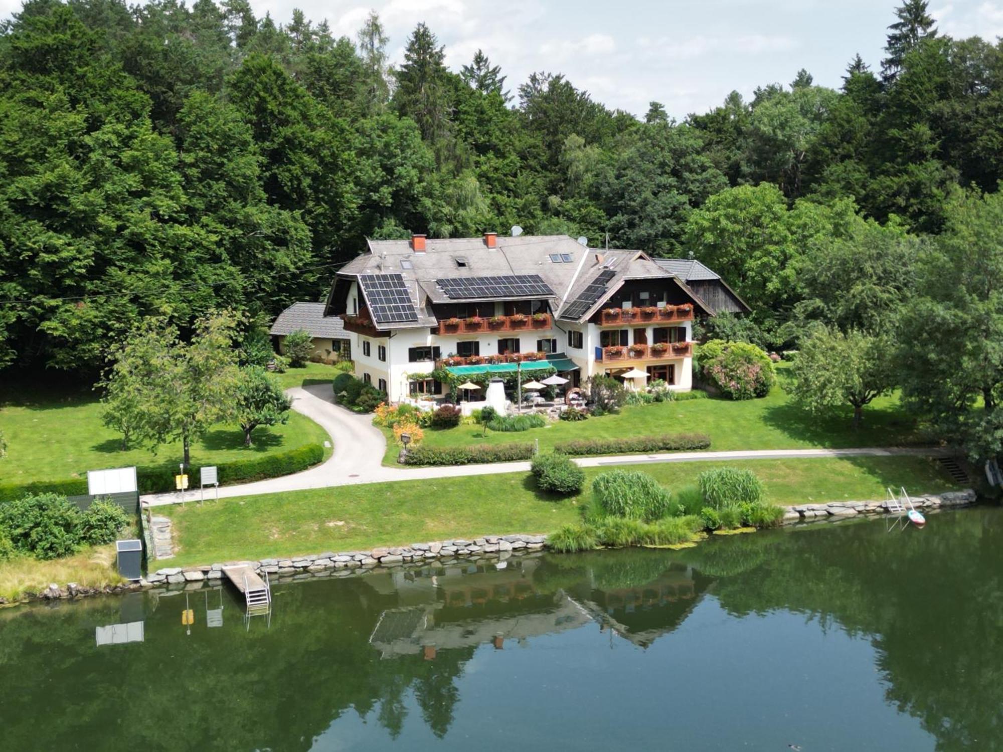 Landgasthof Trattnig Schiefling am See Luaran gambar